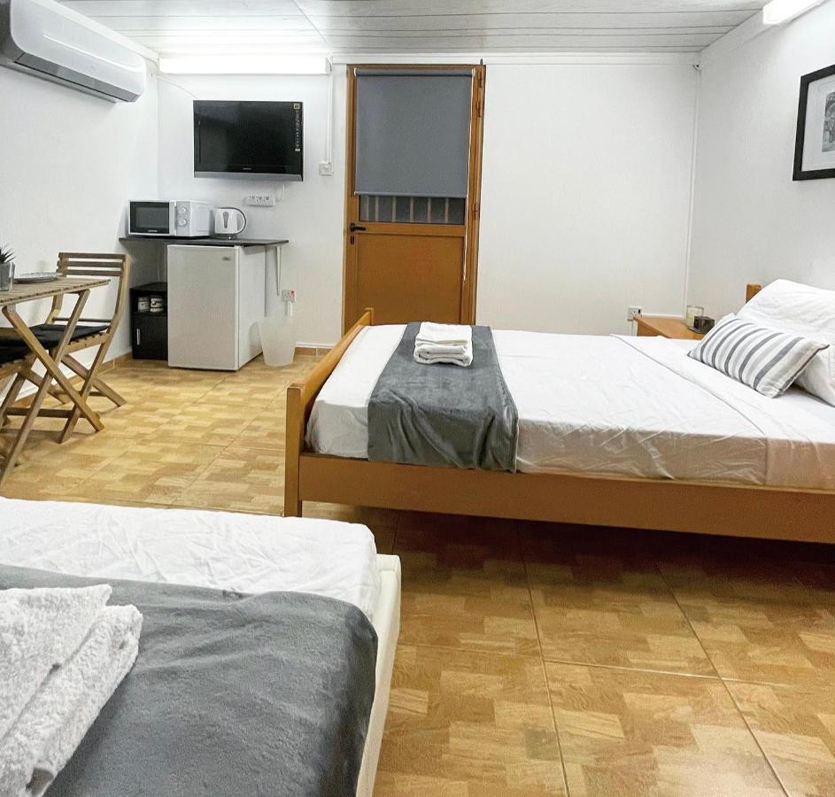 Comfortable, Modern Studio Apartment 普罗塔拉斯 外观 照片